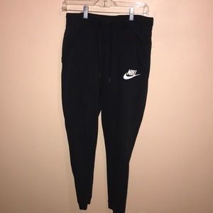 Nike joggers